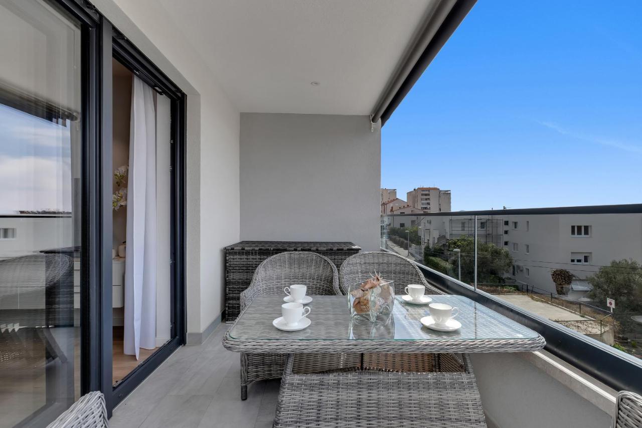 Apartman Elite Makarska Bagian luar foto